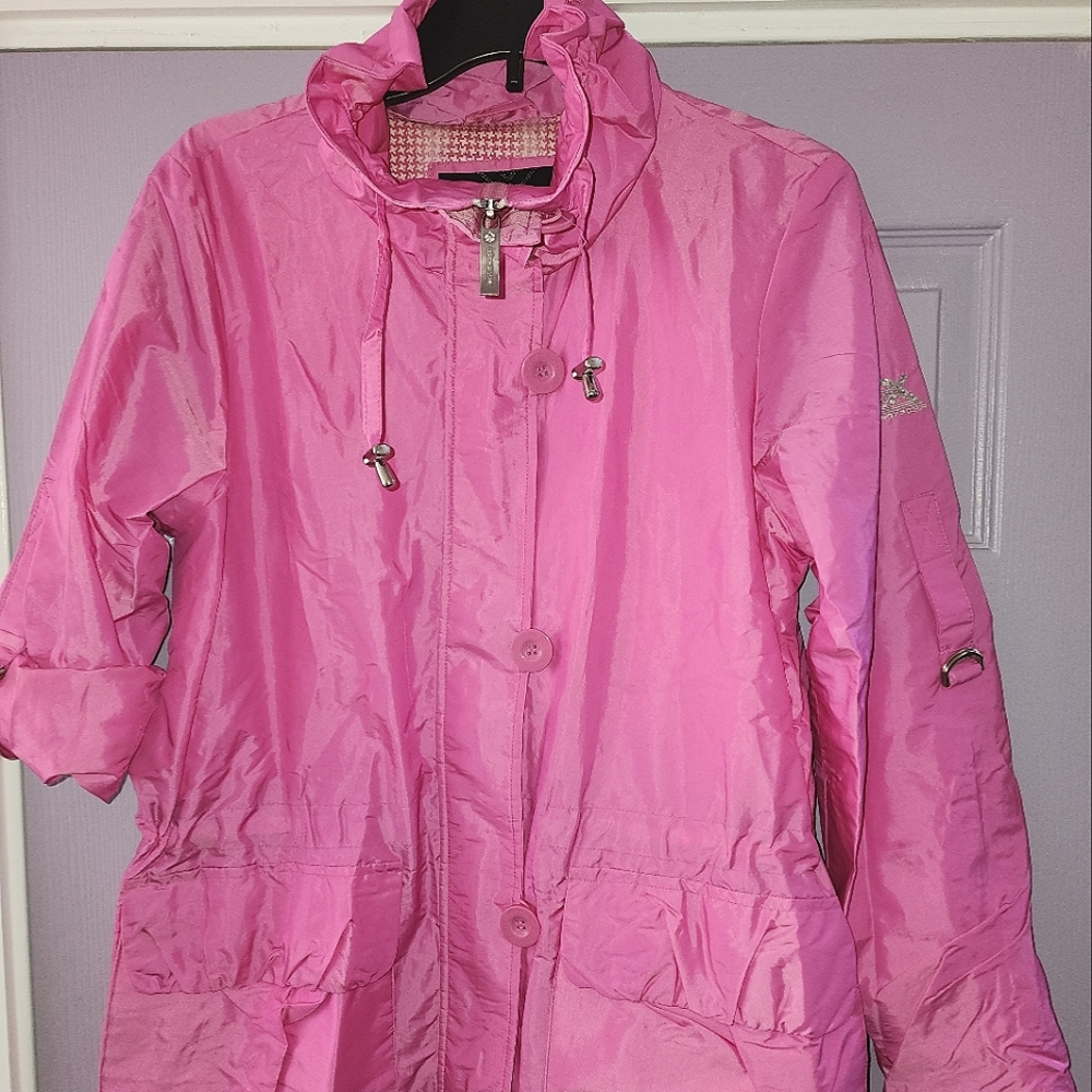 ZeroXposur pink rain coat/ windbreaker